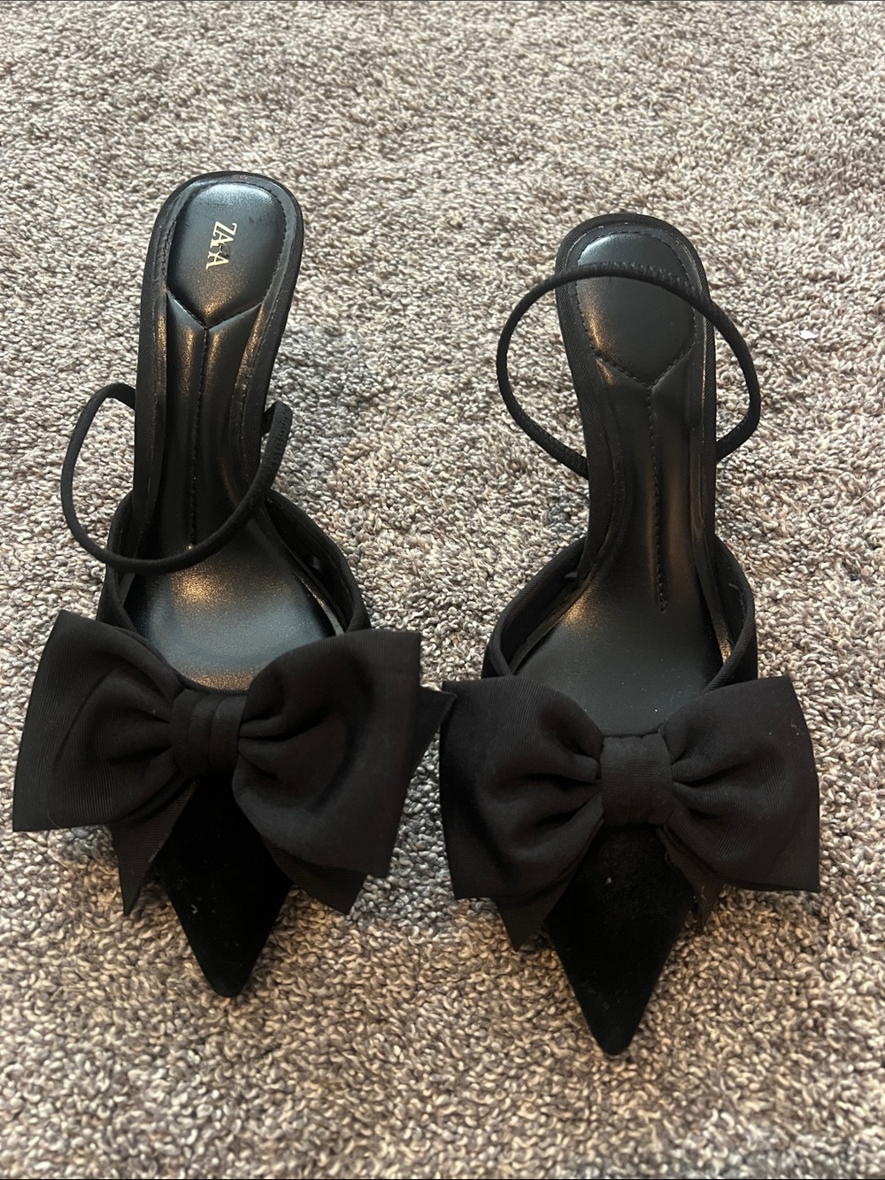 Zara Black Pointed Toe Velvet Slingback Heels with Bow